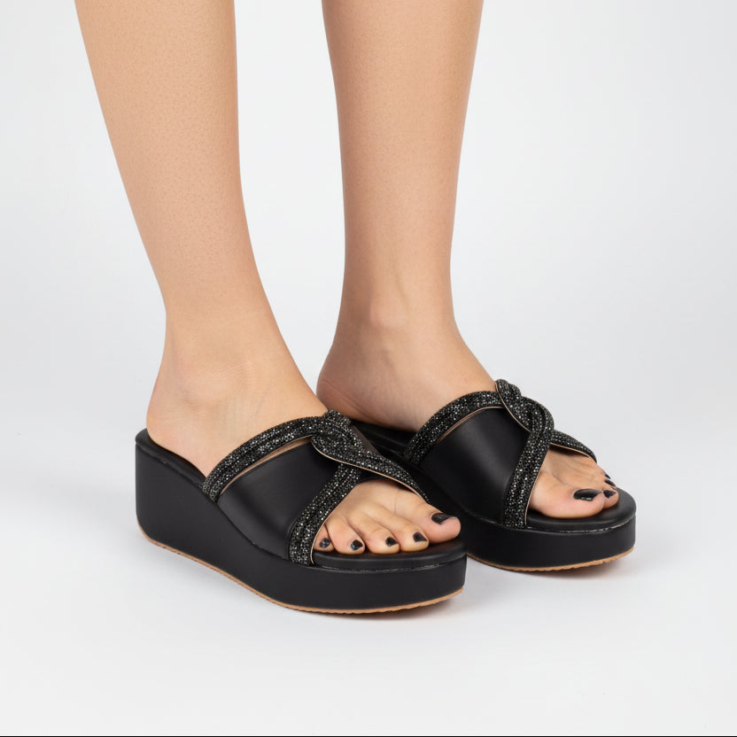 WOMEN BLACK COMFORT WEAR T276